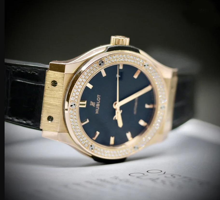Đồng Hồ Hublot Classic Fusion King Gold Diamonds 42mm 2