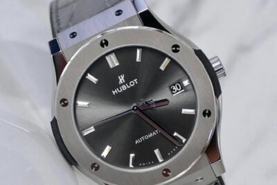 Đồng Hồ Hublot Classic Fusion Titanium Grey 42mm