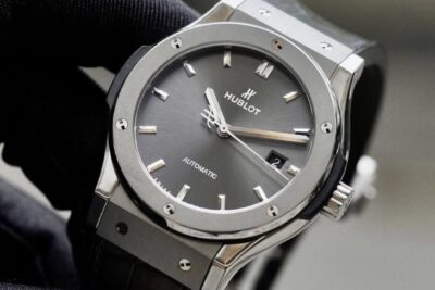 Đồng Hồ Hublot Classic Fusion Titanium Grey 42mm