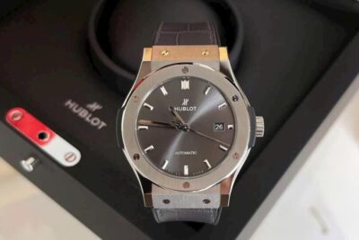 Đồng Hồ Hublot Classic Fusion Titanium Grey 42mm