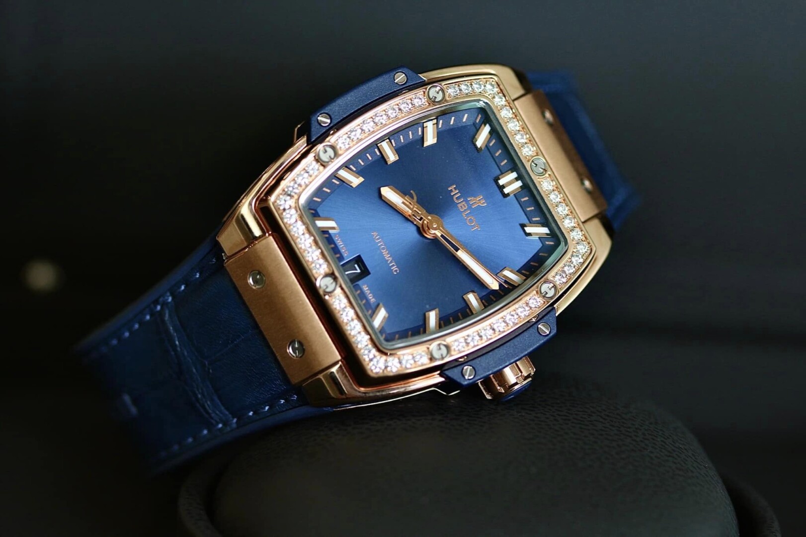 Đồng Hồ Hublot Spirit Of Big Bang King Gold Diamonds 39mm 2