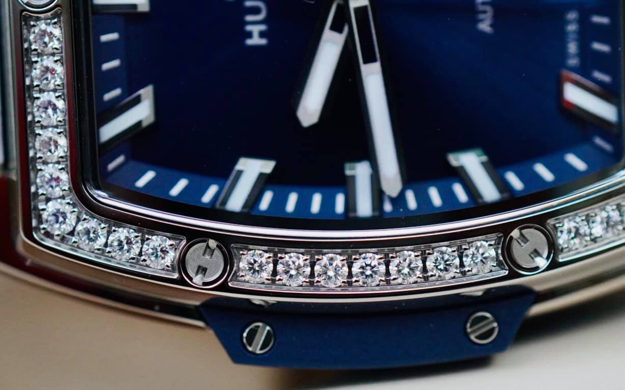 Đồng Hồ Hublot Spirit Of Big Bang Titanium Diamonds Automatic Blue 39mm 4