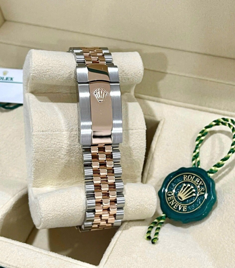 Đồng Hồ Rolex Datejust 36 Mặt Khảm Trai 126231 4