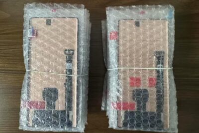 Màn hình Meta Vertu 1 và Metavertu 2