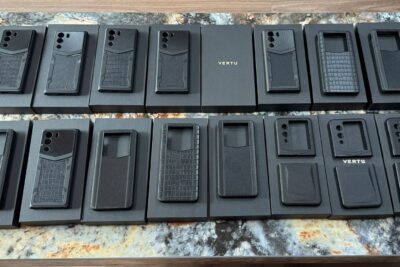 Ốp lưng Meta Vertu 1 và Metavertu 2