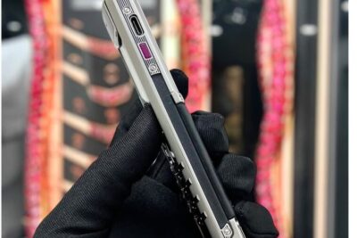 Vertu Signature V Stainless Steel Pure Silver lướt đẹp