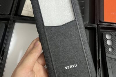 Ốp lưng Meta Vertu 1 và Metavertu 2